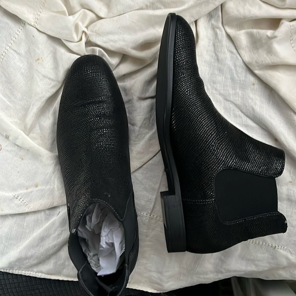 Emporio Armani men’s slip on boots